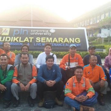 Pelaksanaan Pelatihan Tenaga Kerja Bangunan Tinggi Tingkat 2 untuk PLN di Semarang, 18-19 September 2017